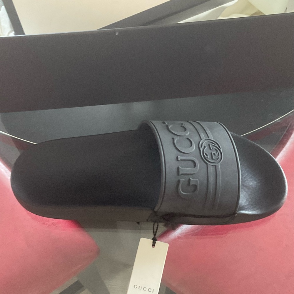 Gucci Slide - Picture 4 of 5
